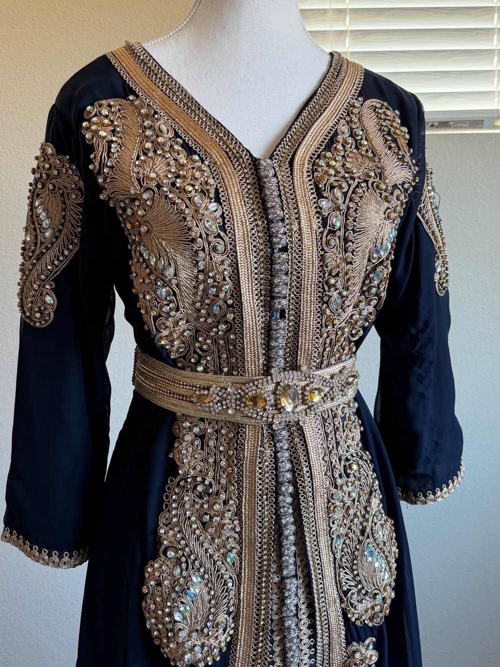 Embellished Navy and Gold Long Dubai Style Kaftan - Picture 3 of 5